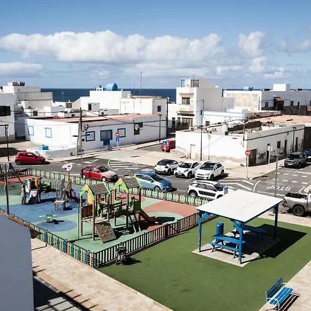 Amura House Cotillo